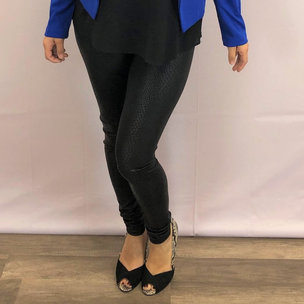 Faux Leather Snakeskin Leggings-NWOT